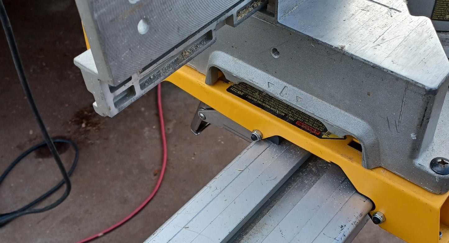 Saw Stand Latch