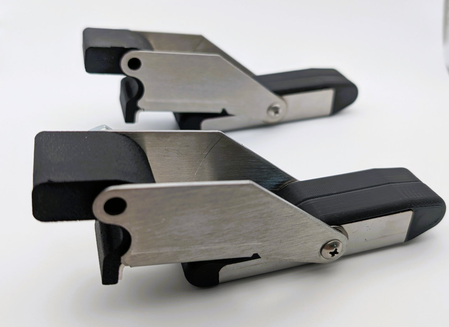 Saw Stand Latch
